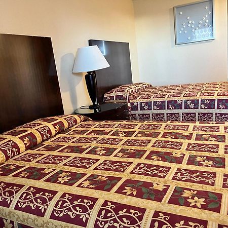 Currys Motel By Oyo Saginaw Mi מראה חיצוני תמונה