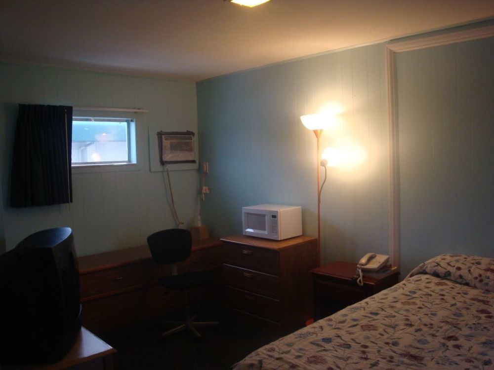 Currys Motel By Oyo Saginaw Mi חדר תמונה