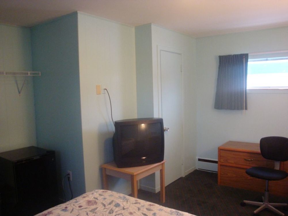 Currys Motel By Oyo Saginaw Mi חדר תמונה
